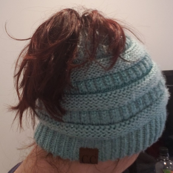 CC messy bun hat - Picture 2 of 4